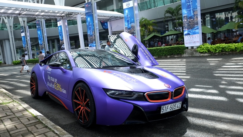 cung tpbank vay mua xe cuoi sieu xe tai vietnam motor show 2017