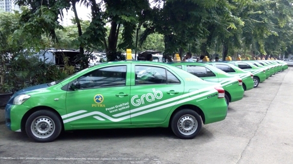 TP Hồ Chí Minh phạt Grab, Uber không niêm yết thông tin