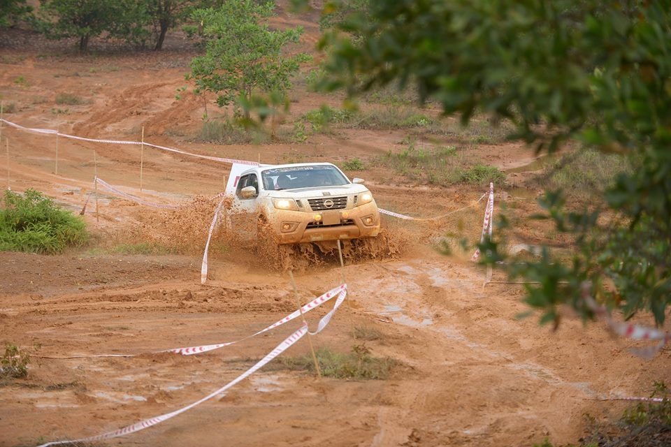 voc 2017 nissan viet nam tiep tuc dong hanh cung giai dau