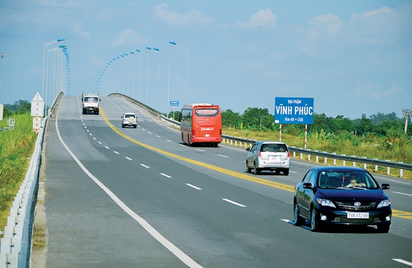 nhung cong trinh giao thong ky luc viet nam