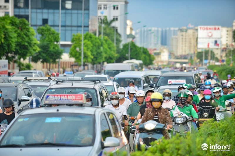 ha noi can canh nut that co chai tren duong nghin ty dang duoc giai toa