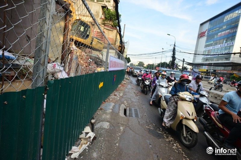ha noi can canh nut that co chai tren duong nghin ty dang duoc giai toa