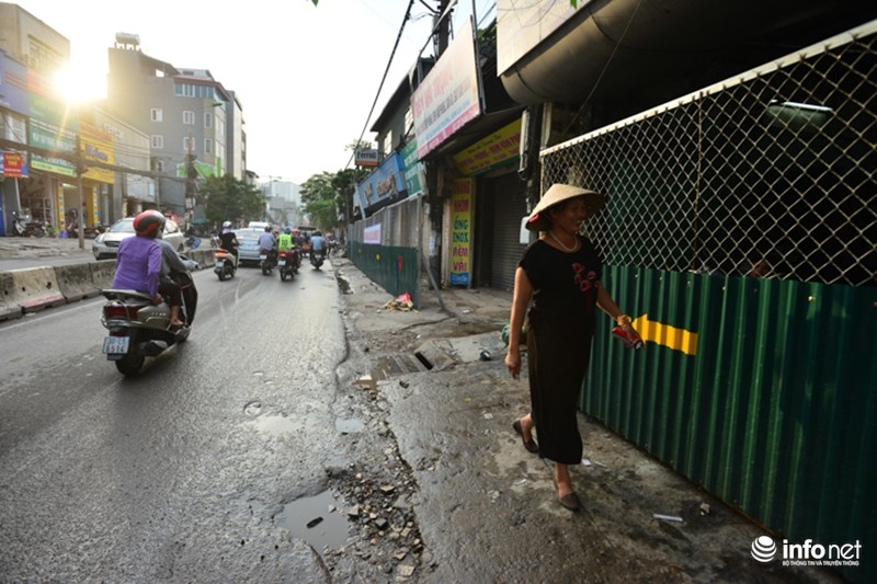 ha noi can canh nut that co chai tren duong nghin ty dang duoc giai toa