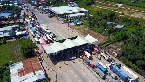 Trạm BOT tuyến tránh TP Biên Hòa xả cửa cho ôtô qua miễn phí