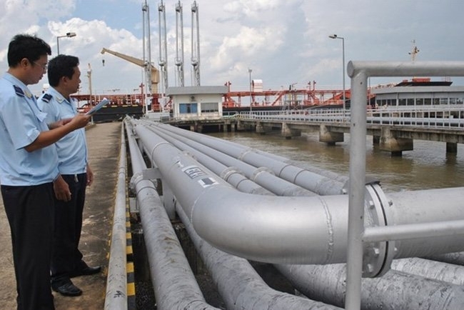 o at nhap xang dau han quoc noi lo doc quyen ep gia