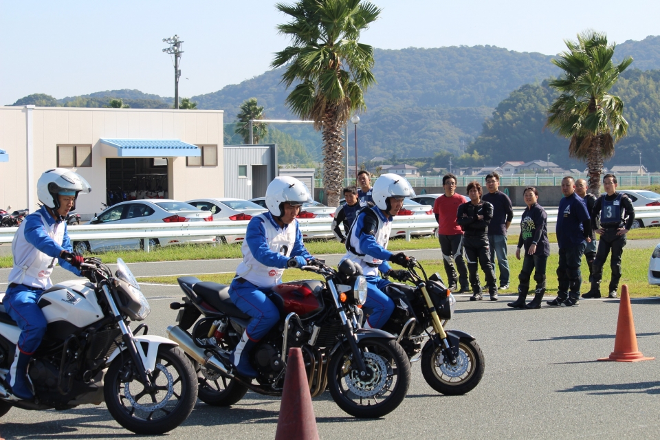 Honda Việt Nam thắng lớn tại honda viet nam thang lon tai hoi thi huong dan vien lai xe an toan quoc te 2017