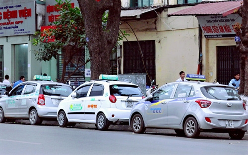 bo phu hieu taxi co roi thi truong