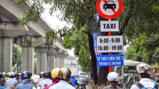 Hà Nội: Đề xuất cấm xe taxi hoạt động trên 13 tuyến đường