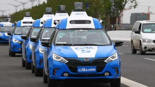 Trung Quốc cho phép thử nghiệm xe tự hành trên đường công cộng