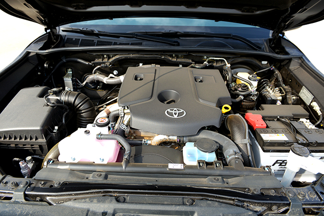 toyota hilux 2017 binh khong moi nhung ruou moi