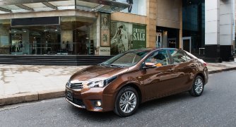 Toyota Corolla Altis 2014 - vững bước vượt qua chính mình!