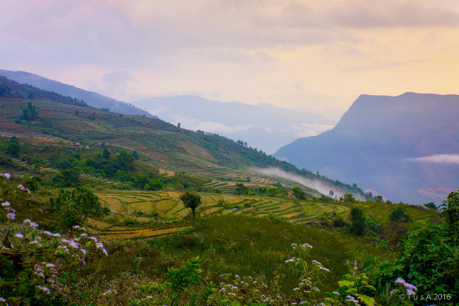 Đôi mắt Huổi Mí doi mat huoi mi