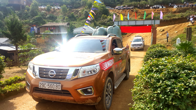 Đôi mắt Huổi Mí doi mat huoi mi