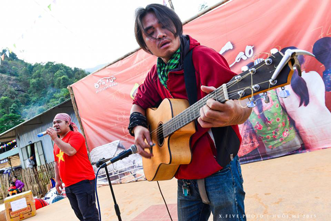 Đôi mắt Huổi Mí doi mat huoi mi