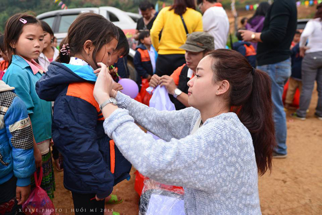 Đôi mắt Huổi Mí doi mat huoi mi