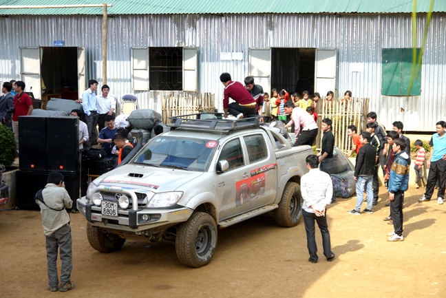 Đôi mắt Huổi Mí doi mat huoi mi