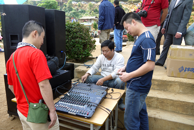 Đôi mắt Huổi Mí doi mat huoi mi