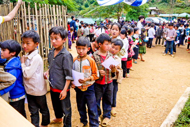 Đôi mắt Huổi Mí doi mat huoi mi