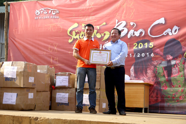 Đôi mắt Huổi Mí doi mat huoi mi