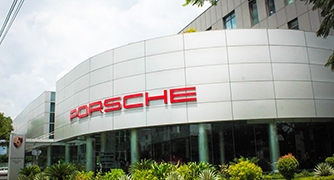 Năm 2015, Porsche Việt Nam đã giao tổng cộng 235 xe
