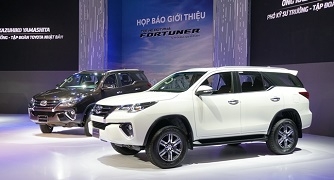 Chi tiết Toyota Fortuner 2017 vừa được ra mắt