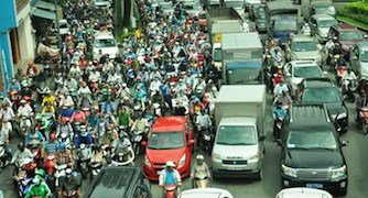 [Kỳ 2] Rối loạn giao thông dịp Tết: Tê liệt tàu xe, chậm trễ những chuyến bay