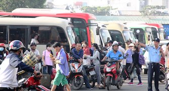 Những chuyến xe đầy ắp nghĩa tình