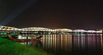 22 ngày xuyên Việt (Phần 1)