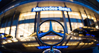 Mercedes bị &quot;sờ gáy&quot; do nghi ngờ gian lận khí thải