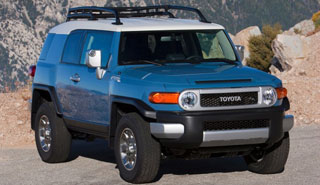 Hàng loạt xe Toyota FJ Cruiser mắc lỗi chiếu sáng