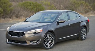 Dễ nứt gãy mâm xe, Kia Cadenza 2014 bị triệu hồi