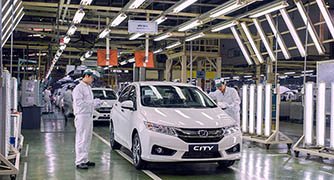 Honda Việt Nam bội thu thắng lợi trong năm tài chính 2015