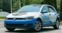 volkswagen golf tdi chay quanh bac my chi voi 300 usd nhien lieu