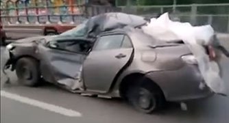 Một chiếc Toyota Corolla Altis...bất tử?