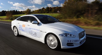 Jaguar, BMW và Ford sẽ hợp tác xây dựng nhà máy sản xuất pin xe điện?