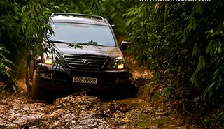 Kinh nghiệm lái xe trên đường lầy