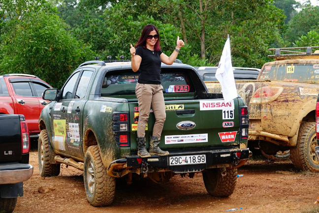 voc 2016 an tuong nhung quotbong hongquot tren san choi off road