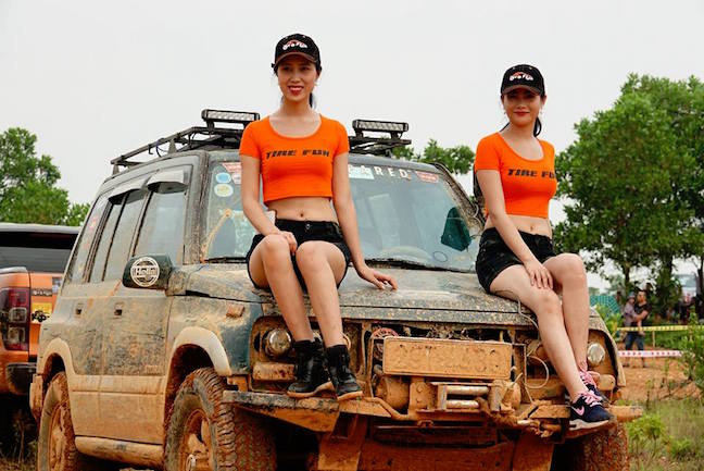 voc 2016 an tuong nhung quotbong hongquot tren san choi off road