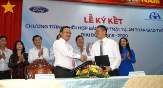 Ford kí kết hợp tác chiến lược với UB ATGTQG giai đoạn 2015-2020