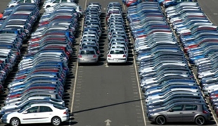 8 doanh nghiệp ô tô xin không giảm thuế, kích cầu