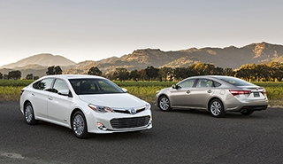 Toyota Avalon Hybrid tự tin chuyển sang thế hệ 2014