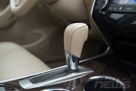 Nissan Teana 2014: Cho một cuộc sống "đủ"! nissan teana 2014 cho mot cuoc song quotduquot