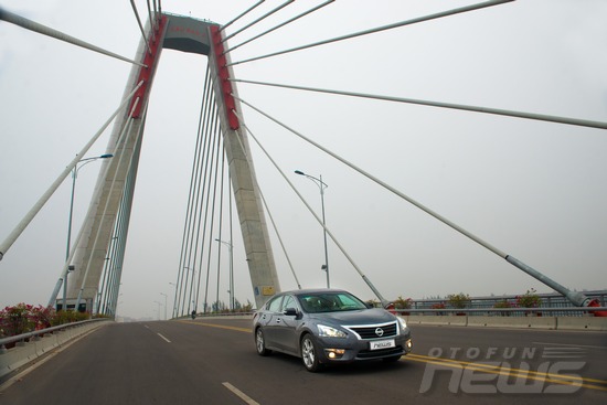 Nissan Teana 2014: Cho một cuộc sống "đủ"! nissan teana 2014 cho mot cuoc song quotduquot