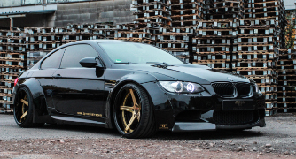 PP Exclusive và Liberty Walk ra mắt siêu phẩm độ BMW M3