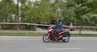 "Soi" chi tiết Honda SH 300i chính hãng tại Việt Nam