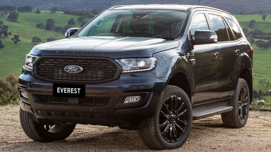 Đại lý lại giảm giá 100 triệu cho Ford Everest bản cũ