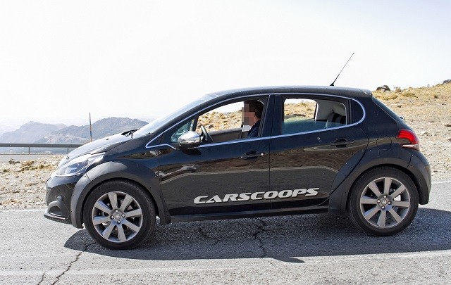 Xe gầm cao cỡ nhỏ Peugeot 1008 sắp ra mắt đối đầu Kia Sonet, Toyota Raize?