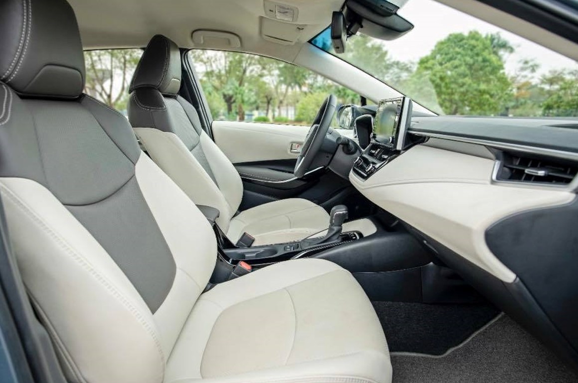 Giá lăn bánh Toyota Corolla Altis 2022 từ 813 triệu đồng Giá lăn bánh Toyota Corolla Altis 2022 từ 813 triệu đồng