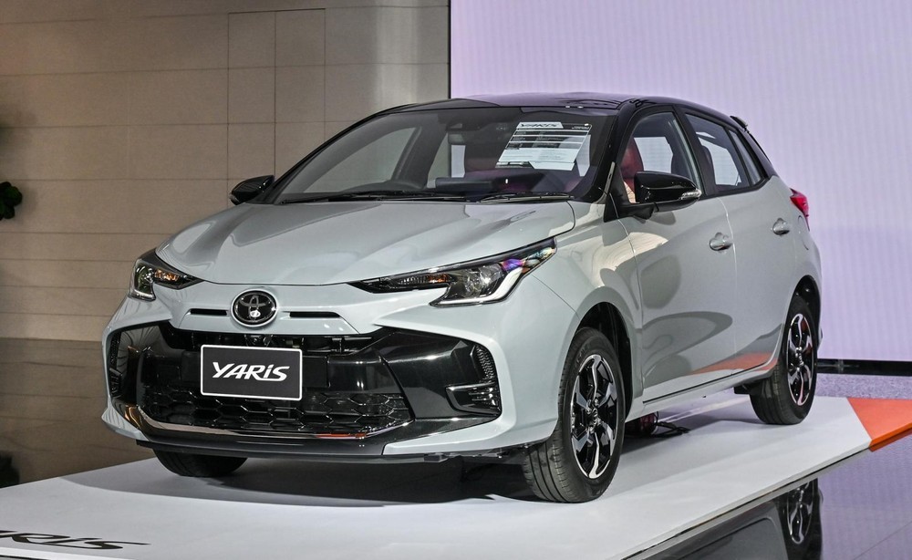 Thiết kế đầu xe Toyota Yaris 2023 vừa ra mắt giống hệt Vios sắp về Việt Nam