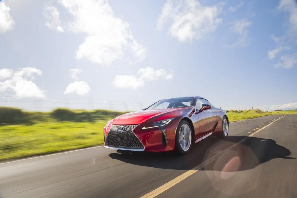 xe sang the thao lexus lc coupe 2021 moi chinh thuc lo dien